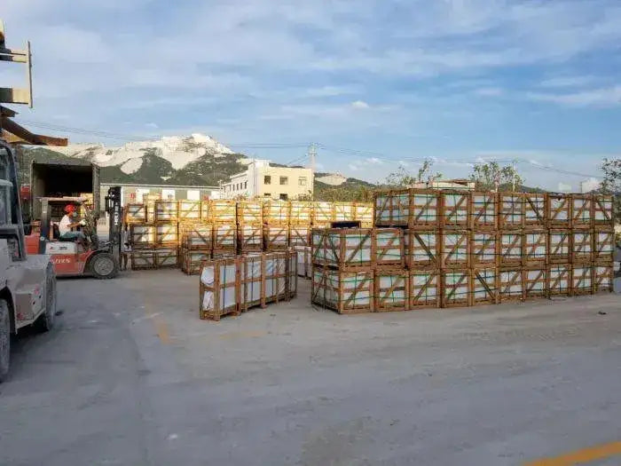 Paving Slabs 600 x 600 x 20mm, Silver Grey Granite Paving £27.99/m2 - Paving Slabs UK