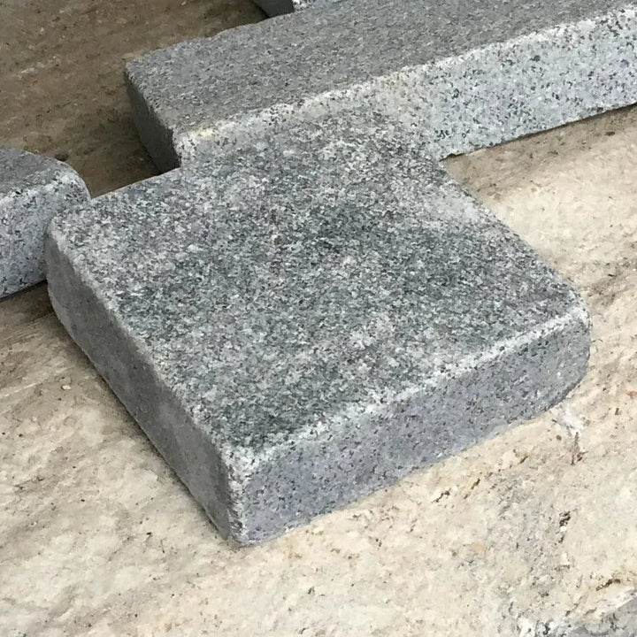 sawn granite setts, flamed dark grey 100 x 100 x 30