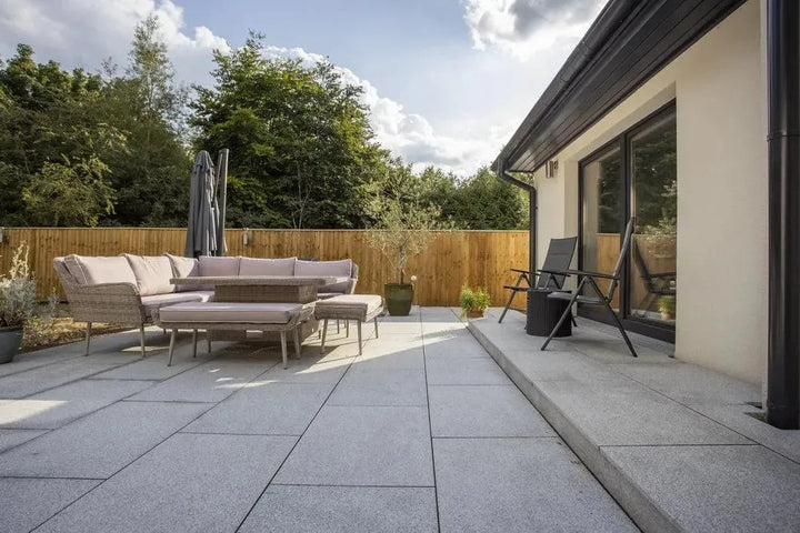 silver grey granite paving sabs